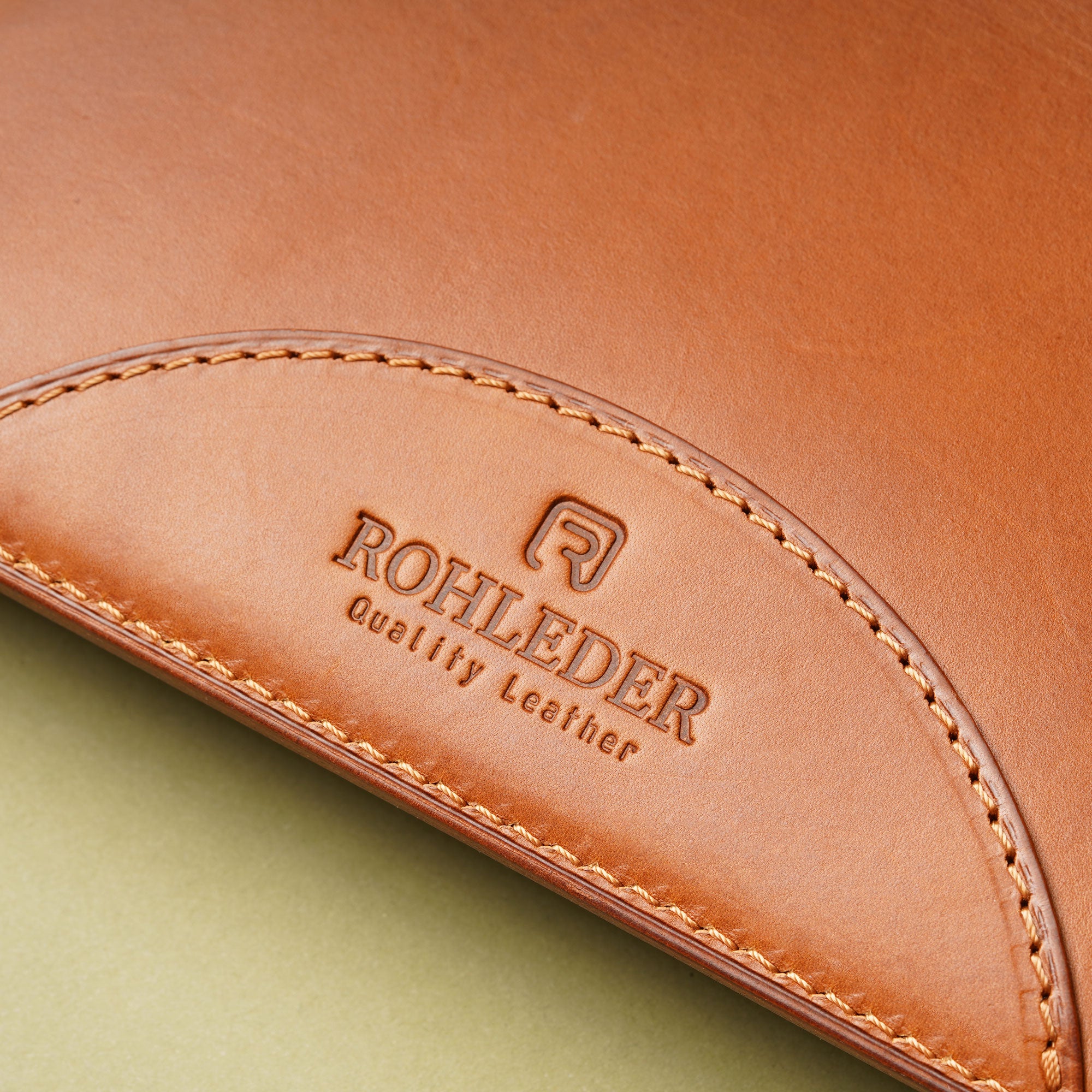 Housse d'ordinateur en cuir