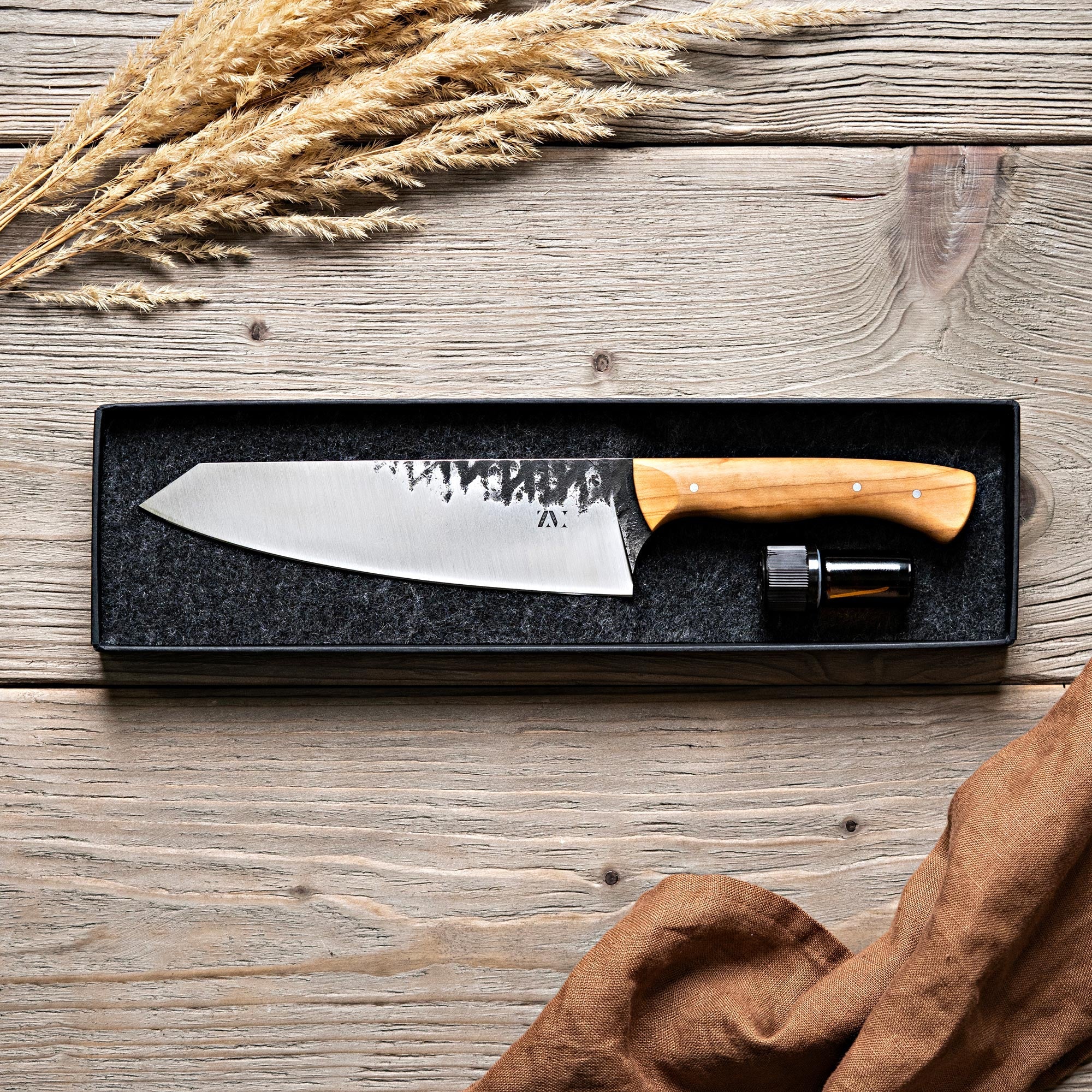 Couteau de cuisine en acier carbone