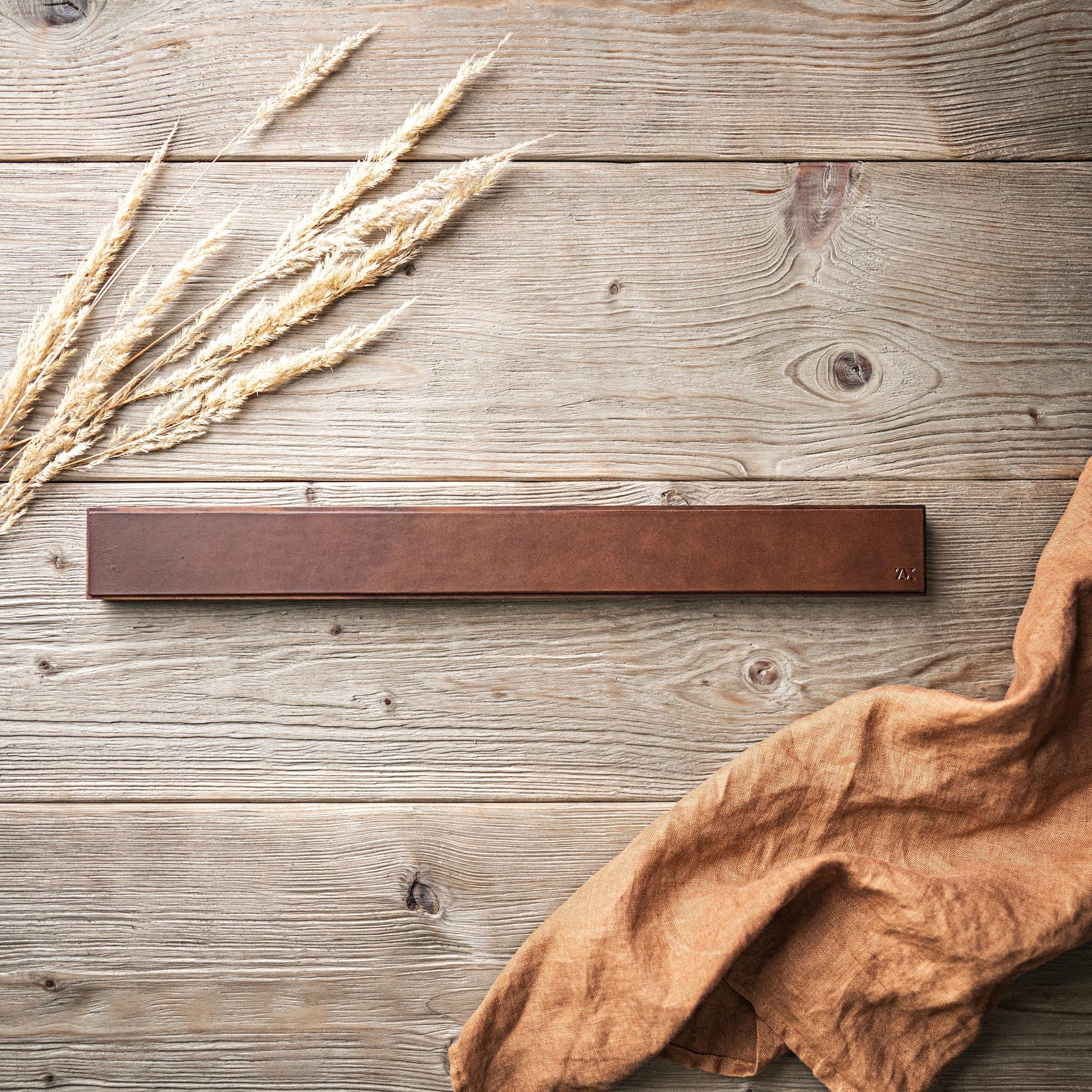 Porte-couteau aimanté