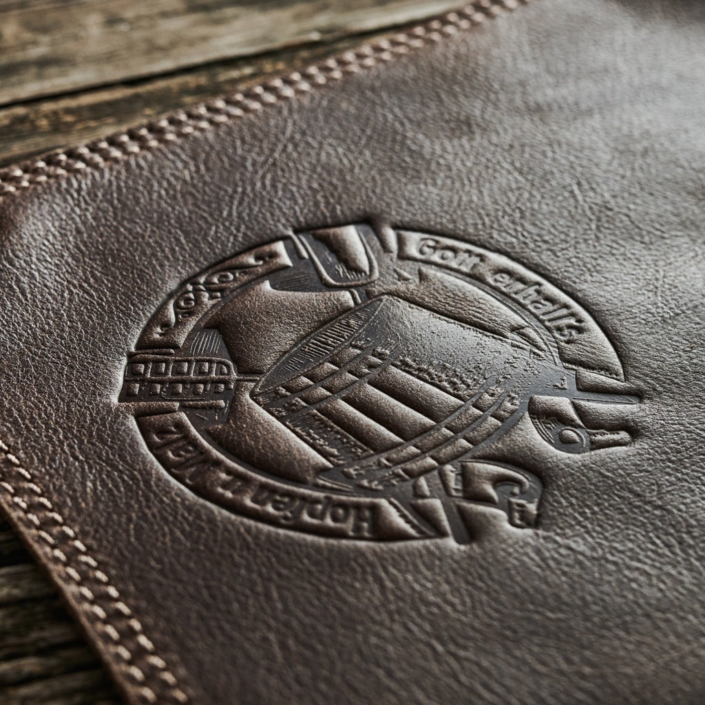 Personalisierung auf Lederschürze