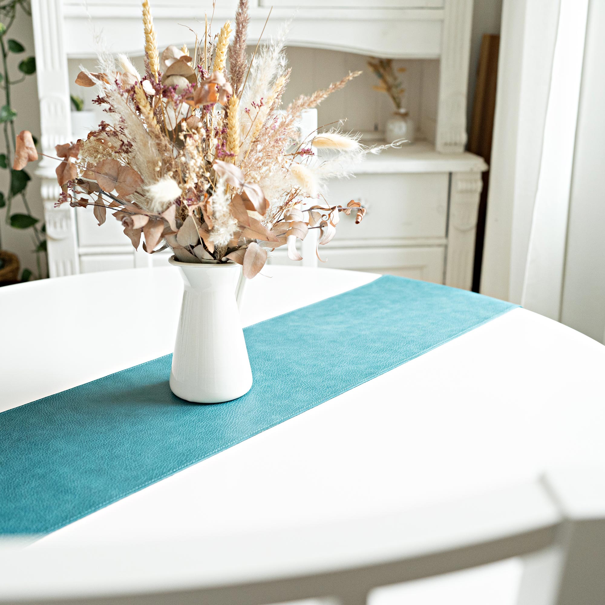 Chemin de table en cuir