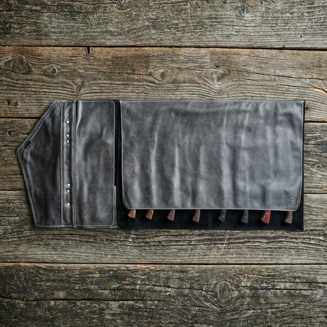 Messertasche Leder schiefer geschlossen