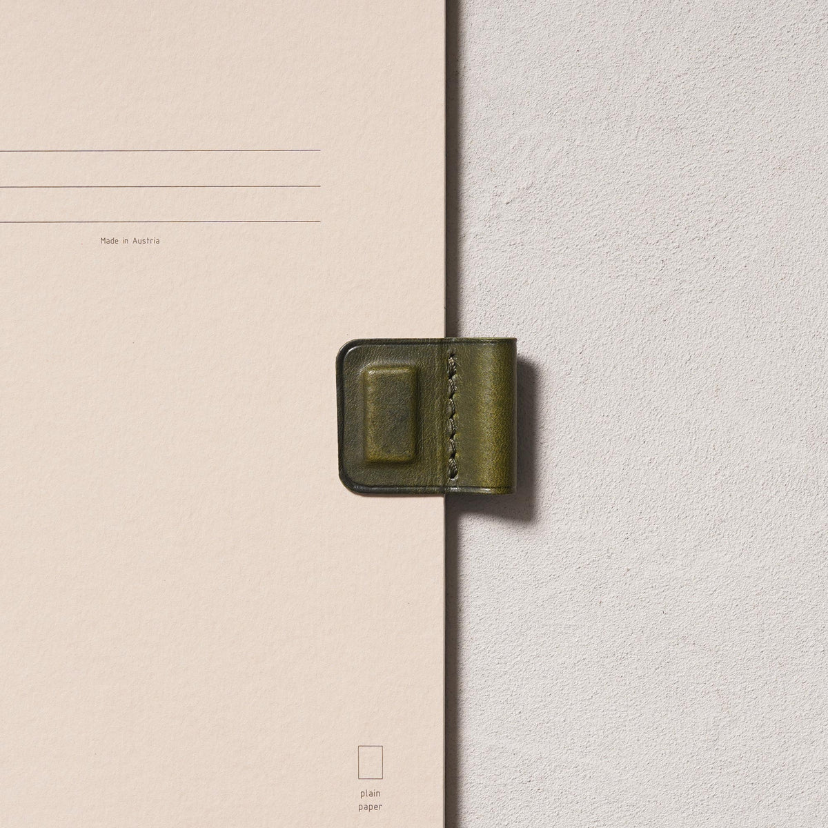 Porte-stylo magnétique en cuir