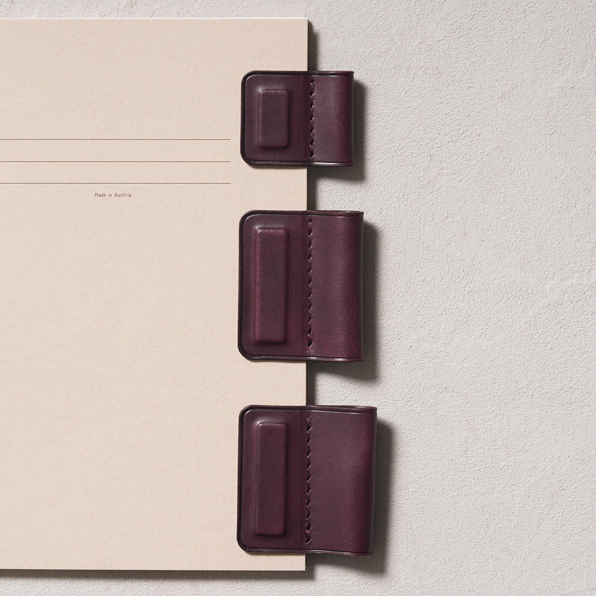 Porte-stylo magnétique en cuir