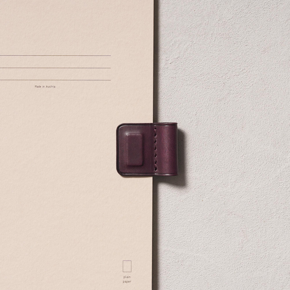 Porte-stylo magnétique en cuir