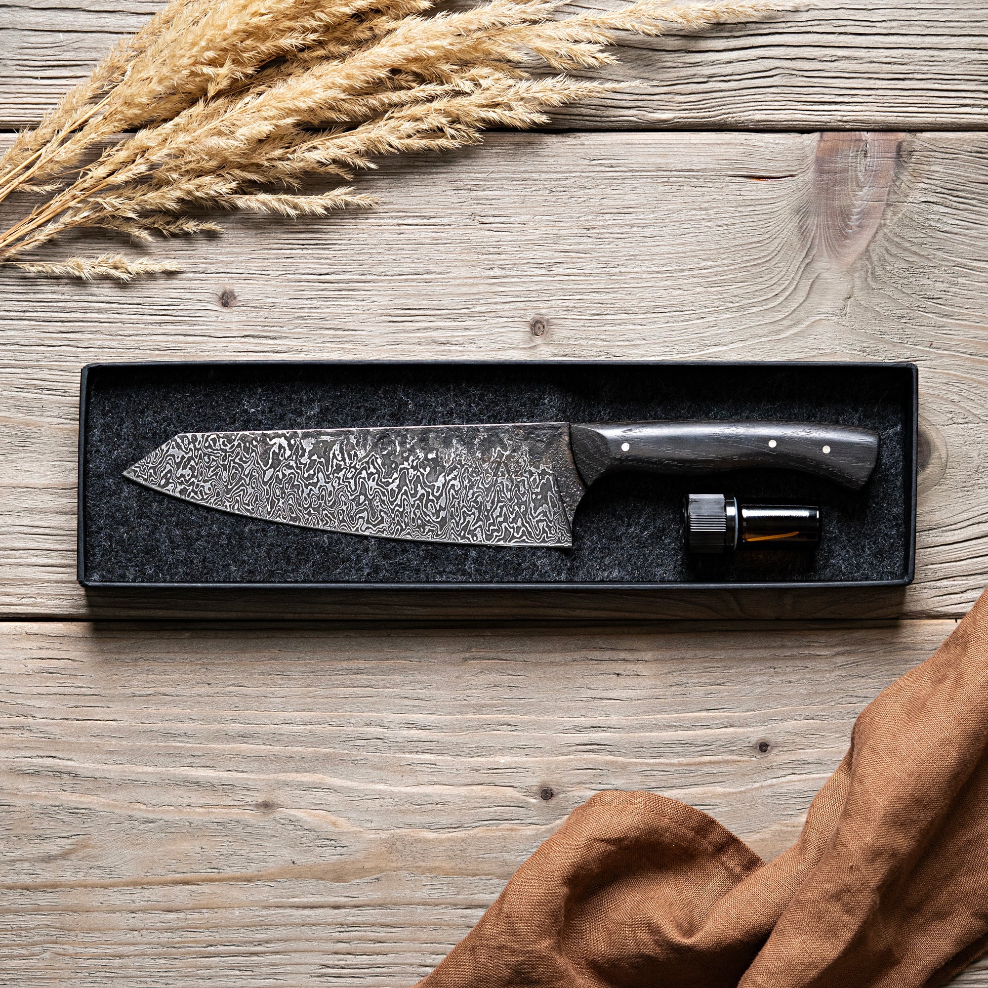 Couteaux de cuisine en damas