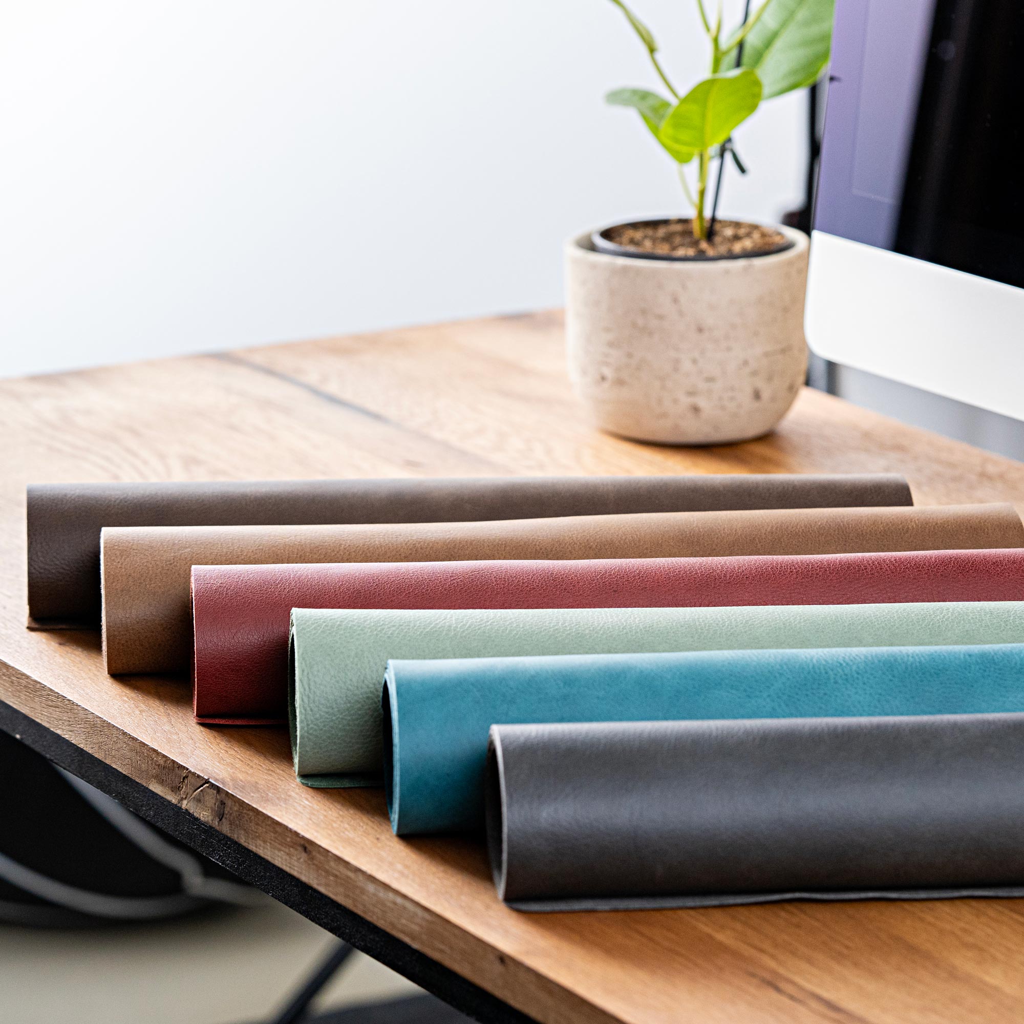 Sous-main cuir naturel plusieurs coloris